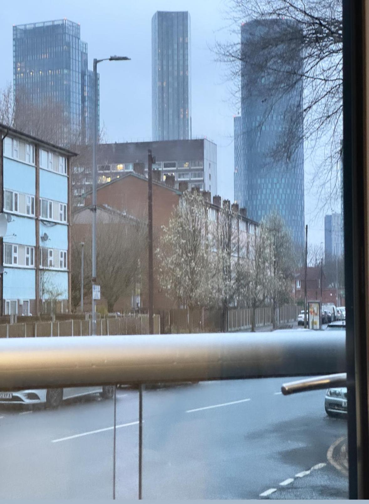 Luxury 2 Bedroom Apartment In Manchester City Centre - Free Parking المظهر الخارجي الصورة